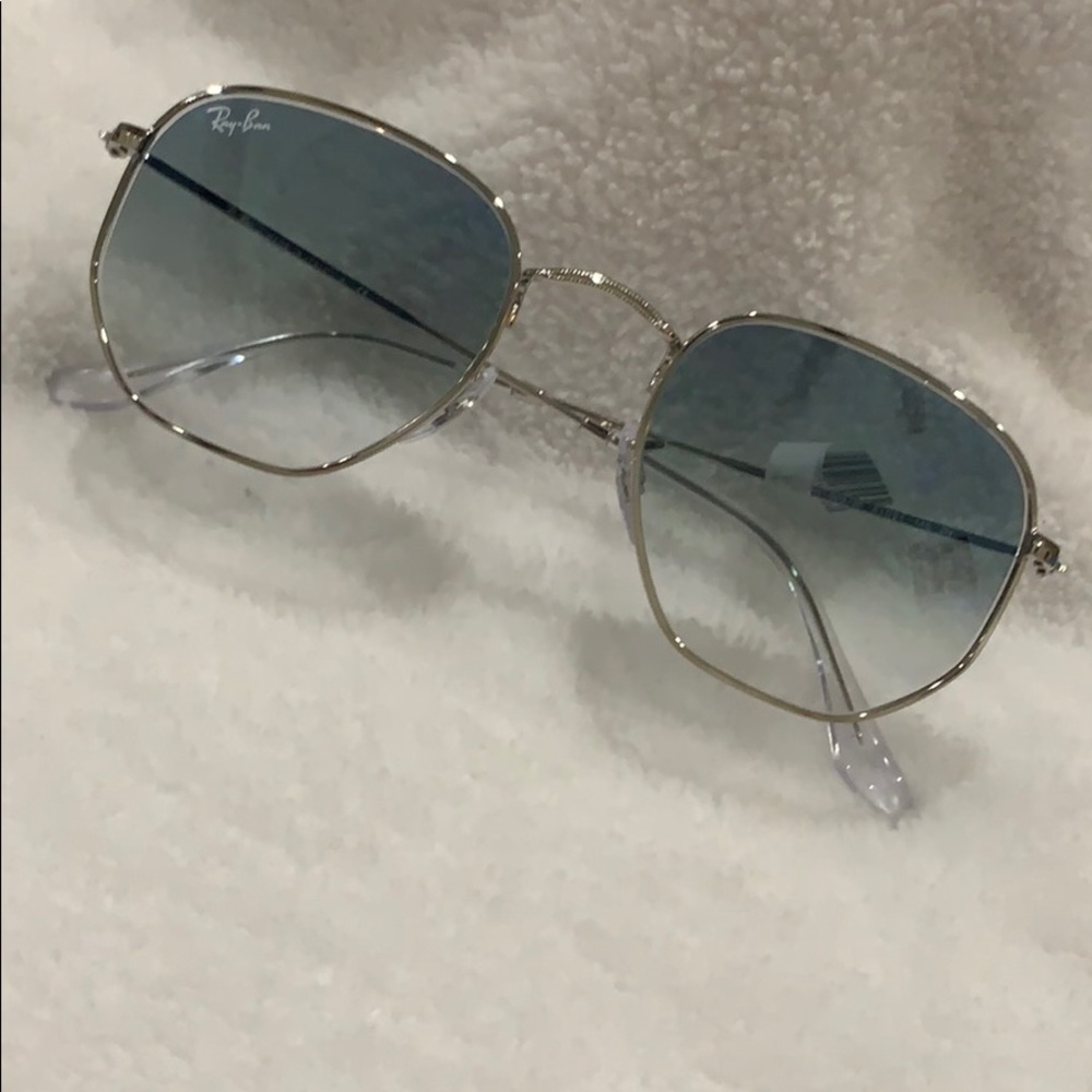Ray-Ban Gold Frame Blue Gradient Lens Sunglasses - Picture 2 of 7